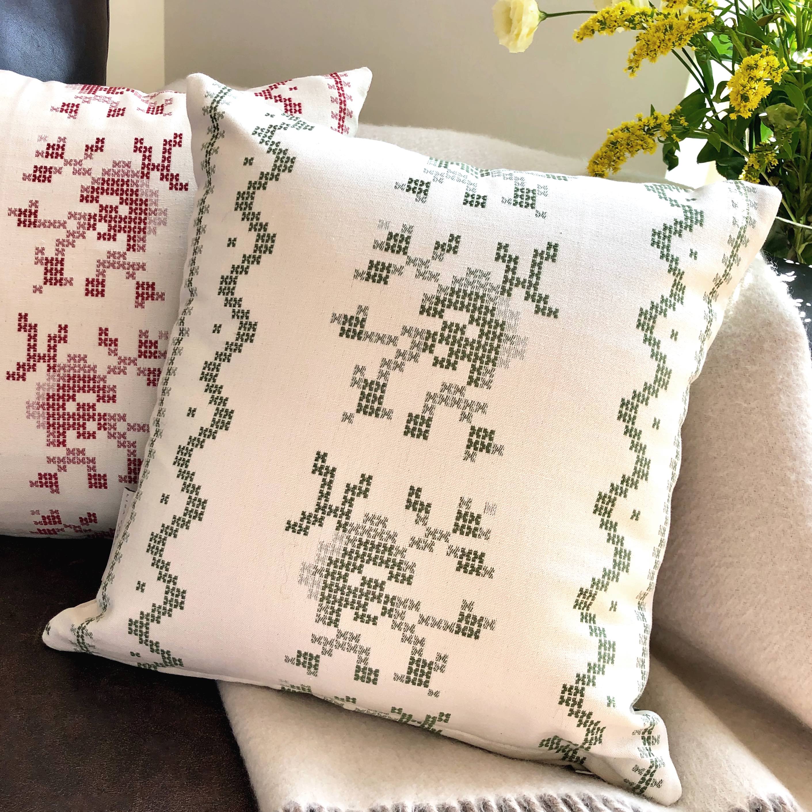 Green & Cream Deer Motif Cushion, Reversible - 35x35cm